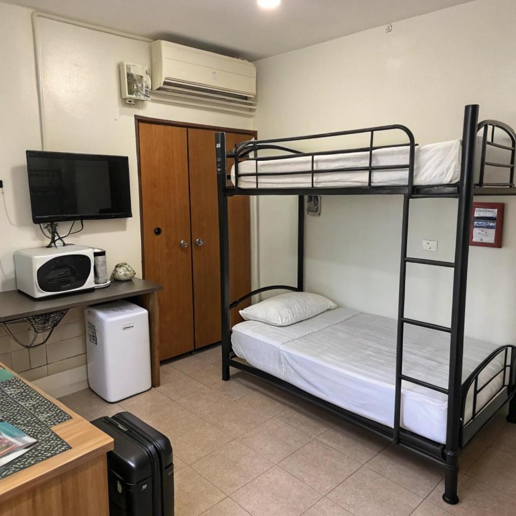 Appartement 逢甲柏斯青年旅棧 à Taichung Extérieur photo