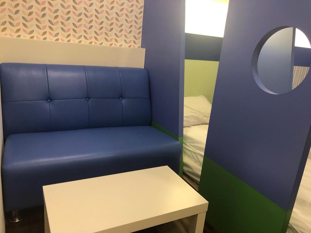 Appartement 逢甲柏斯青年旅棧 à Taichung Extérieur photo